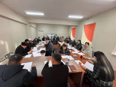 2026-жылга карата бюджетин бекитүү боюнча айылдык кеңештин сессиясы.